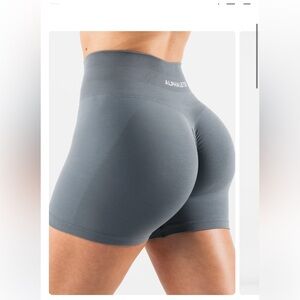 Alphalete Women's Slate Gray Bike Shorts